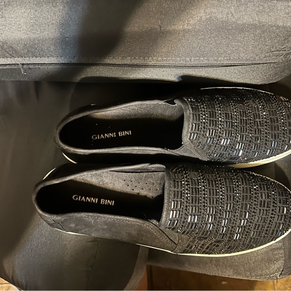 Gianni Bini Slip on Sneakers - Picture 2 of 4
